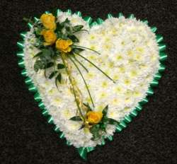 Gold and green heart Gold and green Funeral 50.00 GBP plus delivery