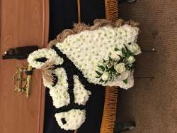 Horse head To your request Funeral 100.00 GBP plus delivery