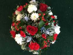 Round posy Red and white Funeral 40.00 GBP plus delivery